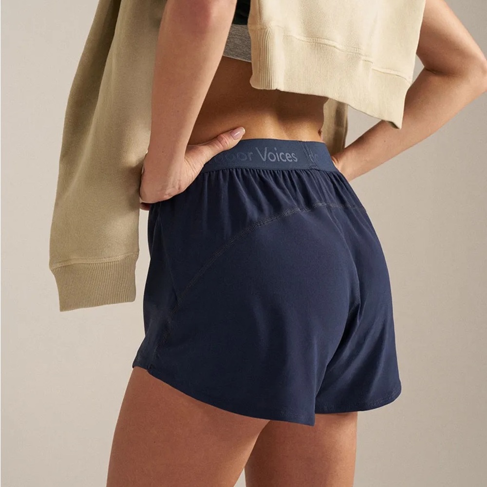 Outdoor Voices 3” Relay Short in Black - size Small